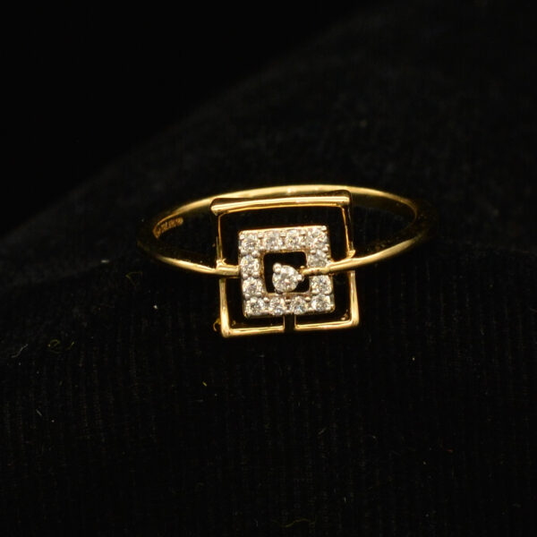 Ladies RING