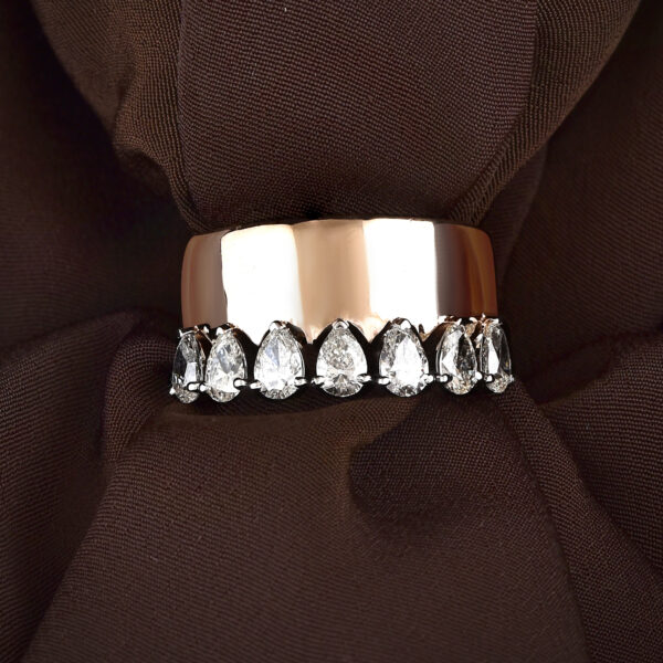 Ladies Ring