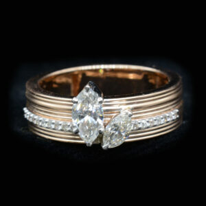 Ladies Ring