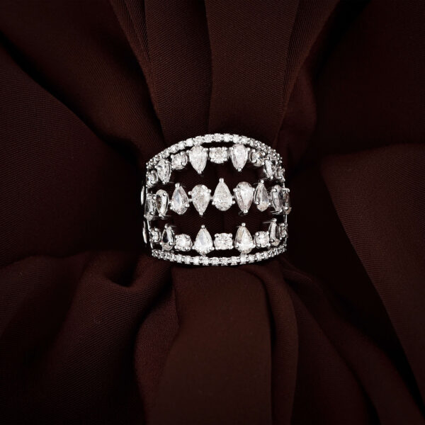 Ladies Ring