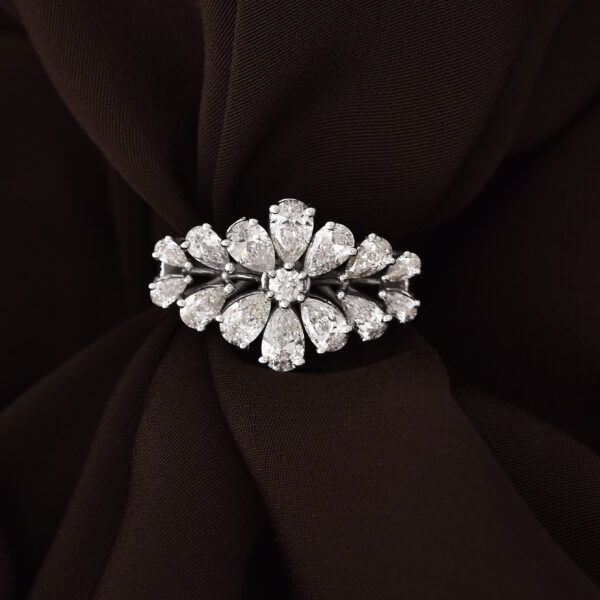 Ladies Ring