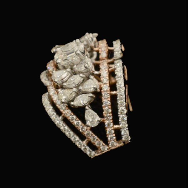 Ladies Ring