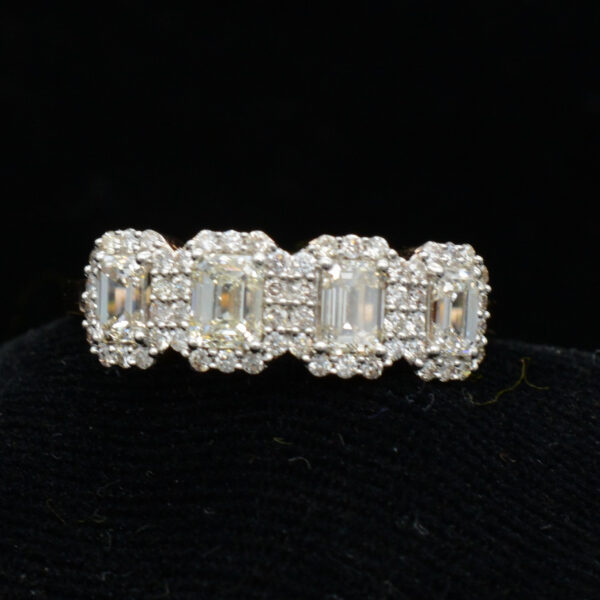 Ladies Ring