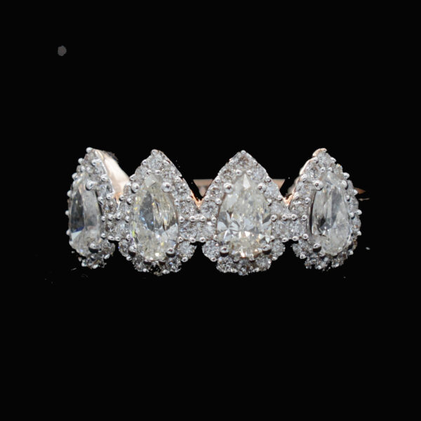Ladies Ring