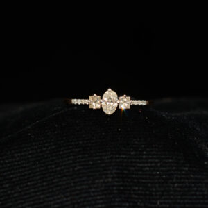 Ladies Ring