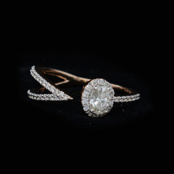 Ladies Ring