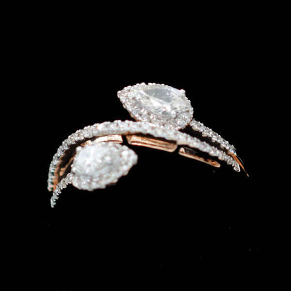 Ladies Ring