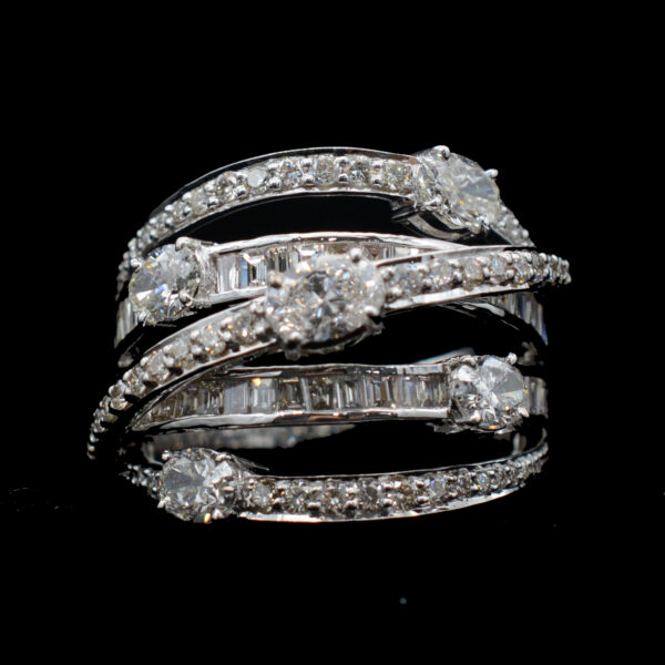 Ladies Ring