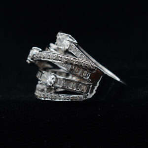 Ladies Ring