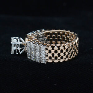 Ladies Ring