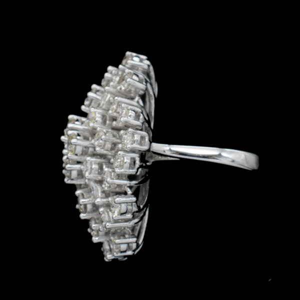 Ladies Ring