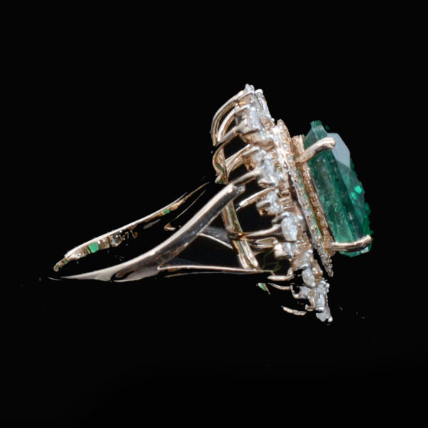 Ladies Ring