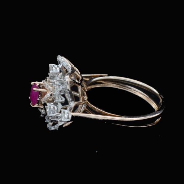 Ladies Ring
