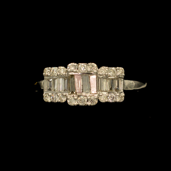 Ladies Ring