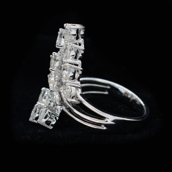 Ladies Ring