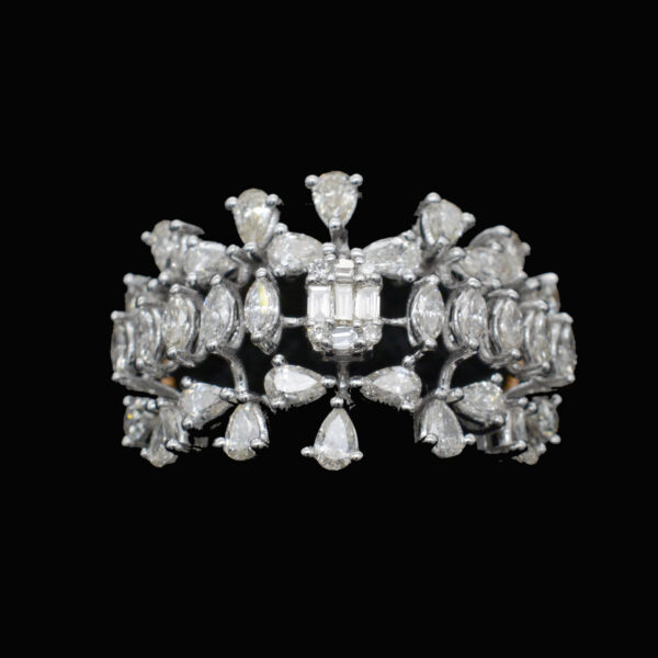 Ladies Ring