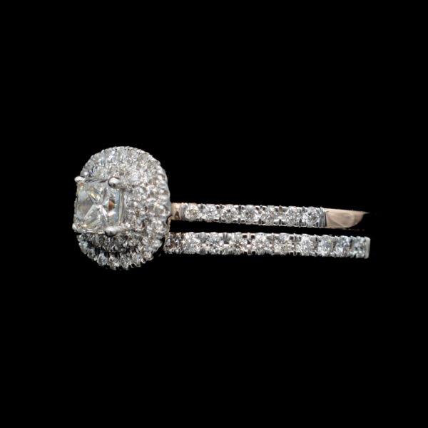 Ladies Ring