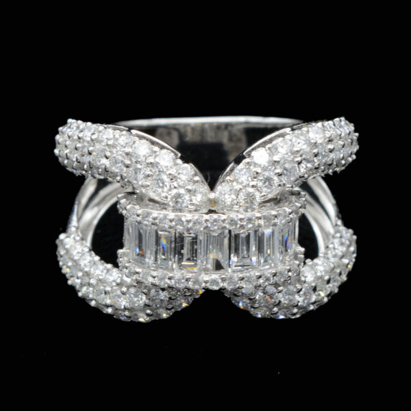 Ladies Ring