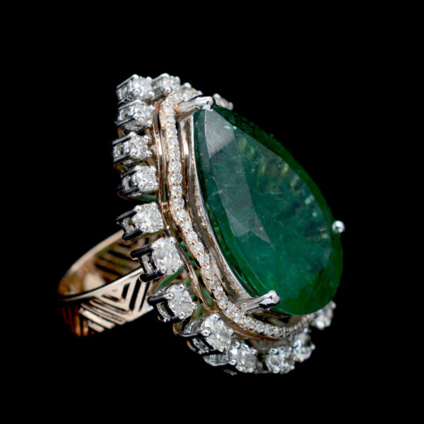 Ladies Ring