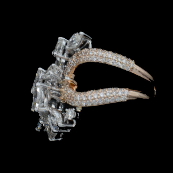 Ladies Ring