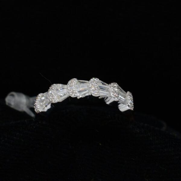 Ladies Ring