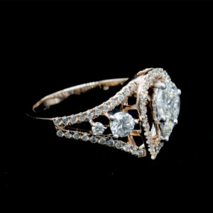 Ladies Ring