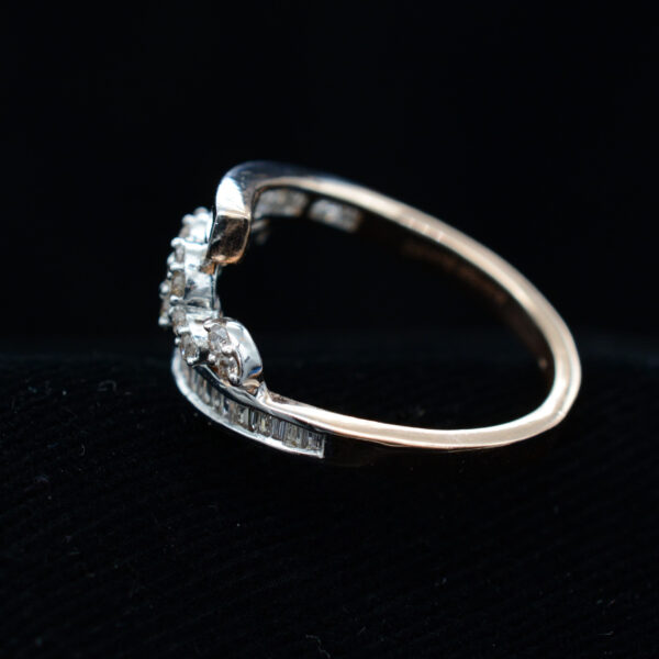 Ladies Ring