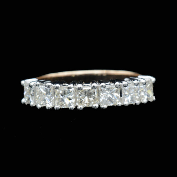 Ladies Ring