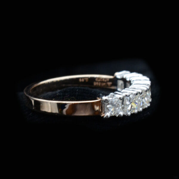 Ladies Ring