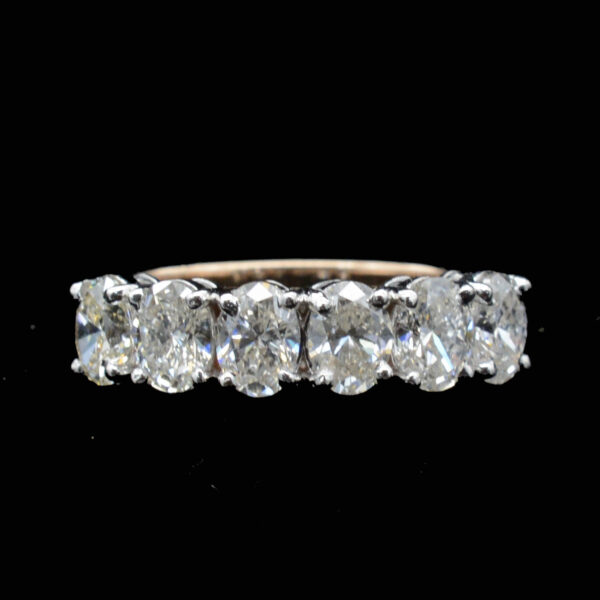 Ladies Ring