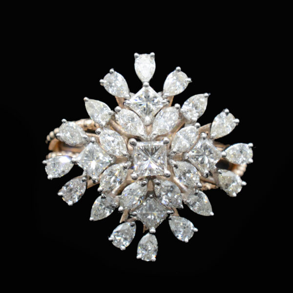 Ladies Ring