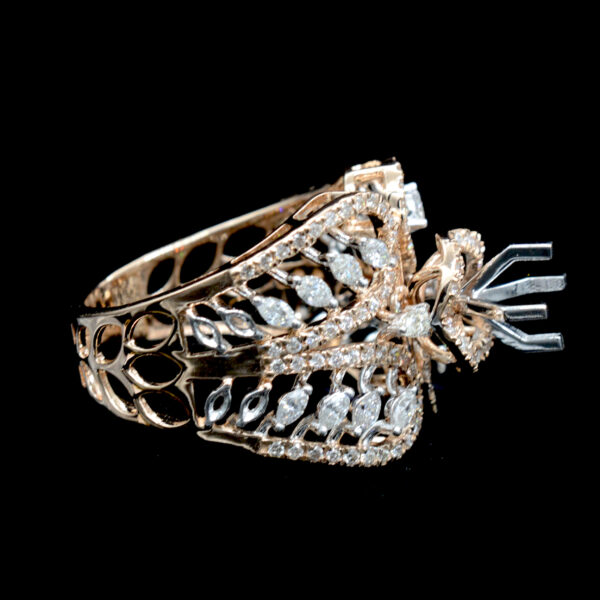 Ladies Ring