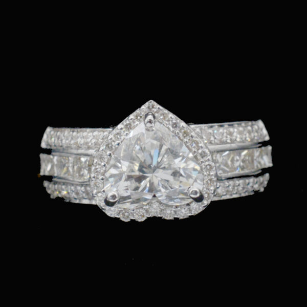 Ladies Ring