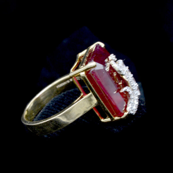 Ladies Ring