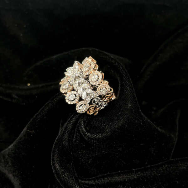 Ladies Ring