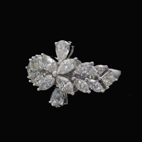 Ladies Ring