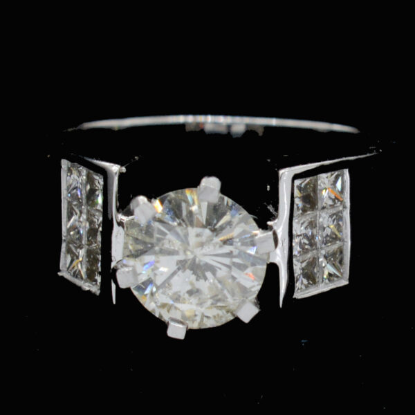 Ladies Ring