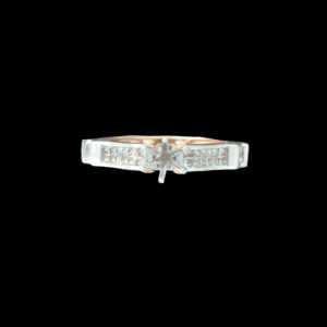 Ladies Ring