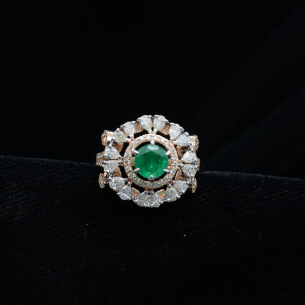 Ladies Ring