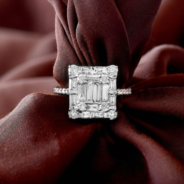 Ladies RING