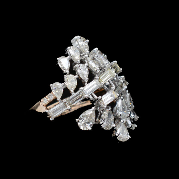 Ladies Ring