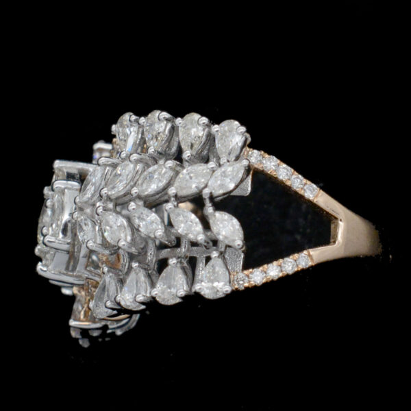 Ladies Ring