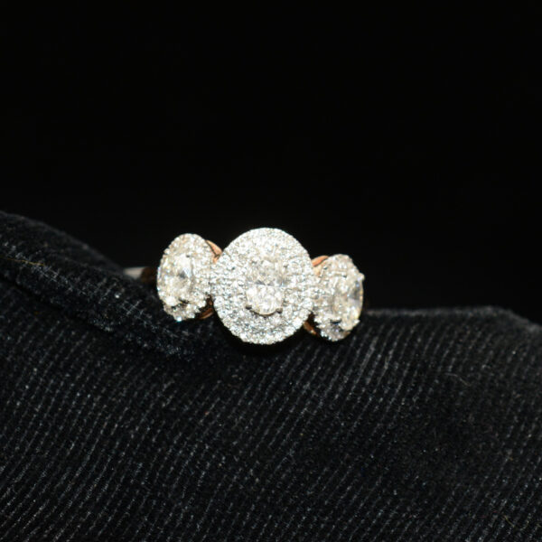 Ladies Ring
