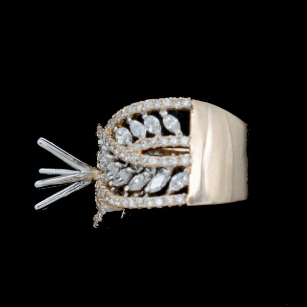 Ladies Ring