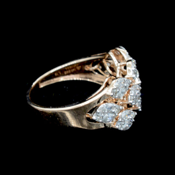 Ladies Ring