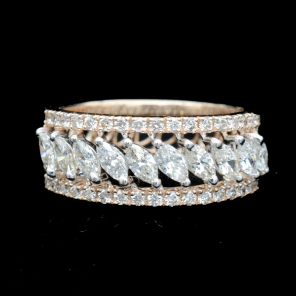 Ladies Ring