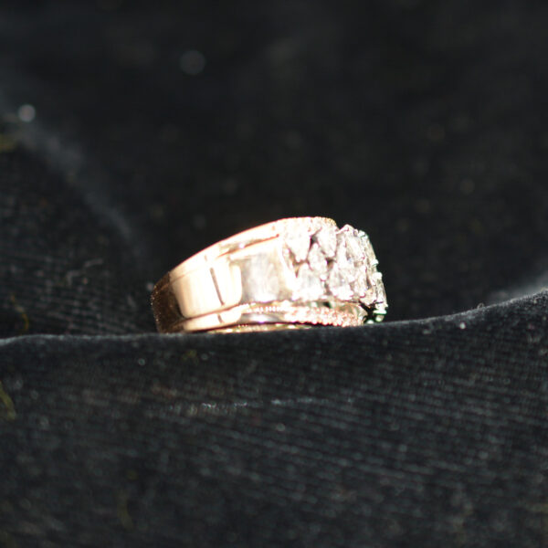 Ladies Ring
