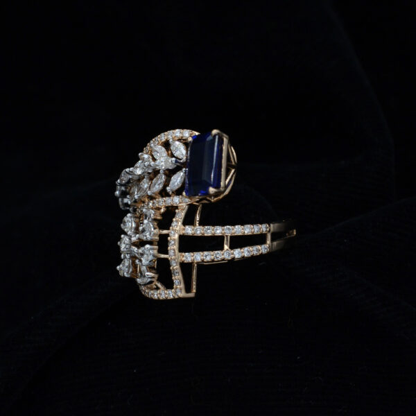 Ladies Ring