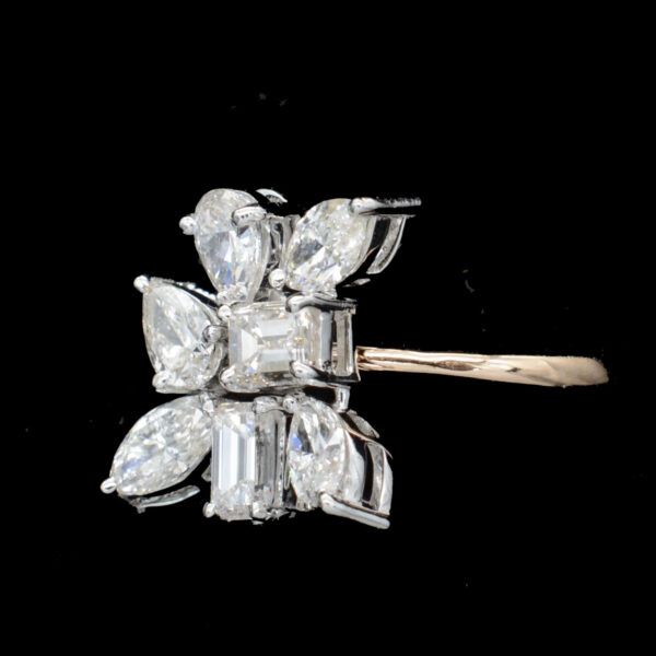 Ladies Ring