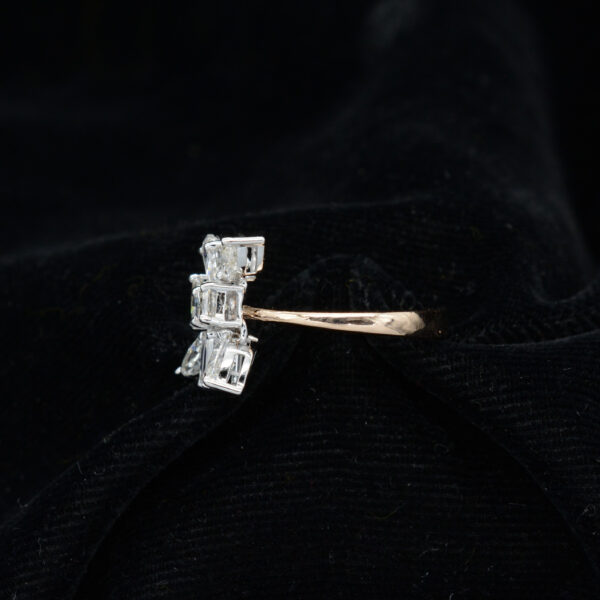 Ladies Ring